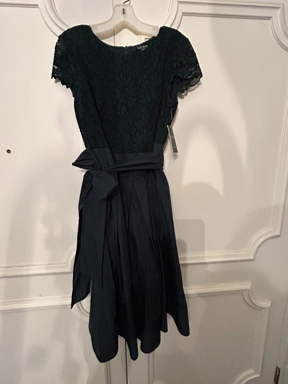 NWT Gorgeous Green Satin & Lace Ralph Lauren Dress